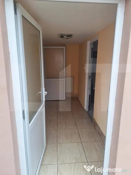 Casă cu 4 camere cu Teren 495 Mp în Central