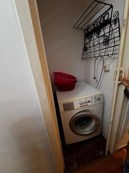 Apartament cu 3 camere decomandat în Complex Studențesc