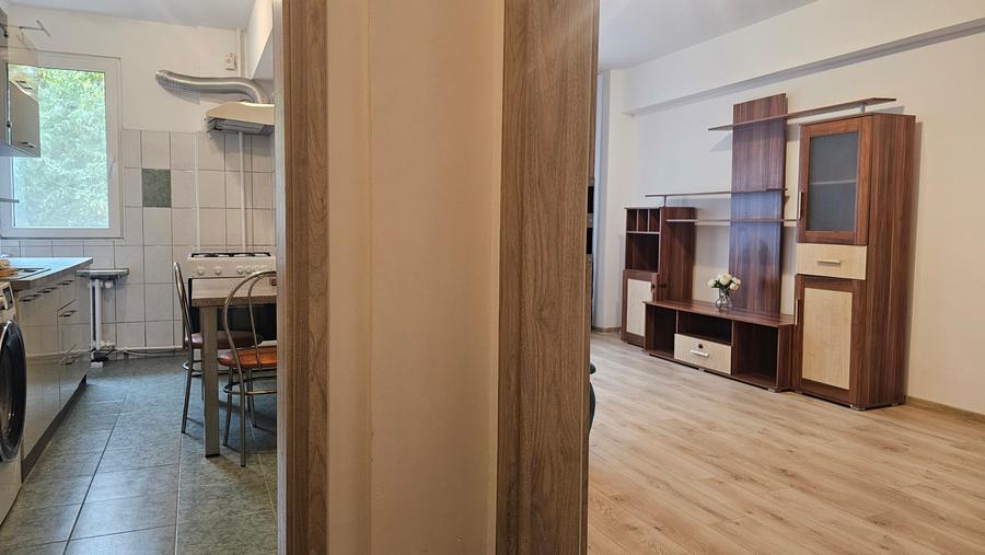 Apartament cu 2 camere semidecomandat în Națiunile Unite