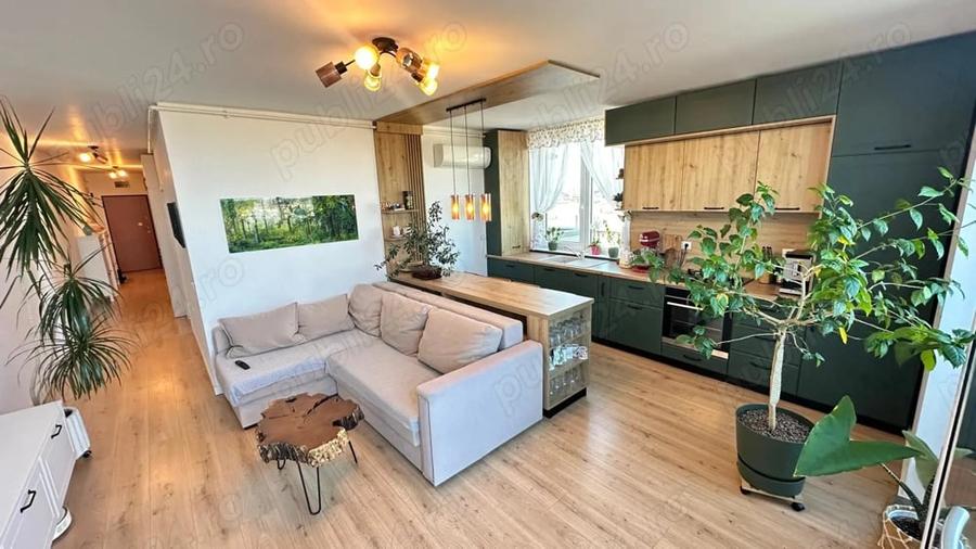 Apartament cu 3 camere decomandat în Badea Cârțan