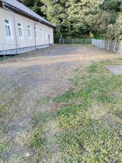 Casă cu 4 camere în Ocoliș