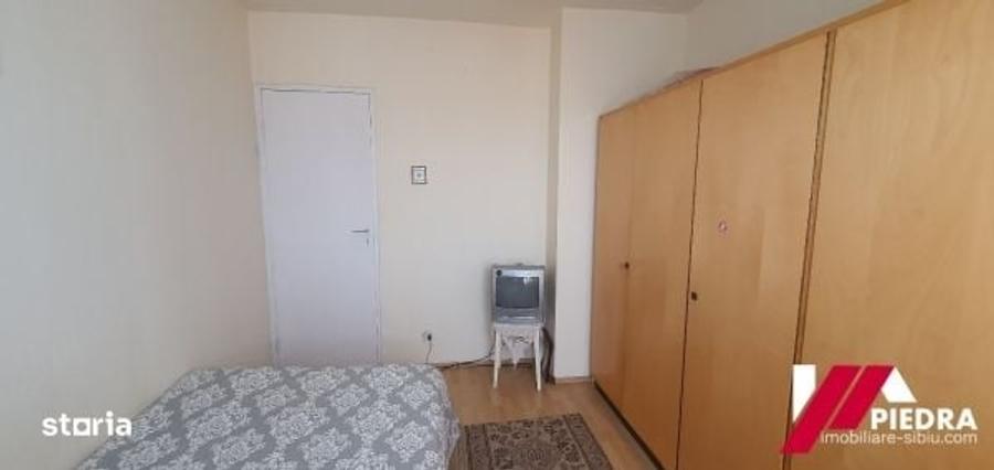 Apartament cu 2 camere decomandat în Cedonia