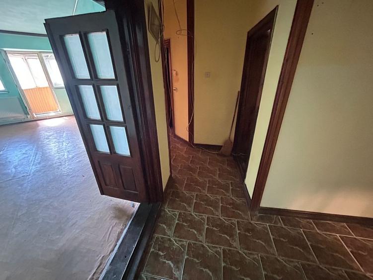 Apartament cu 3 camere decomandat în Gara