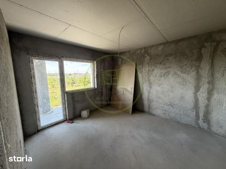 Casă cu 5 camere cu Teren 240 Mp în Lascăr Catargiu