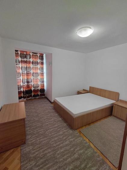 Apartament cu 2 camere decomandat în Ultracentral
