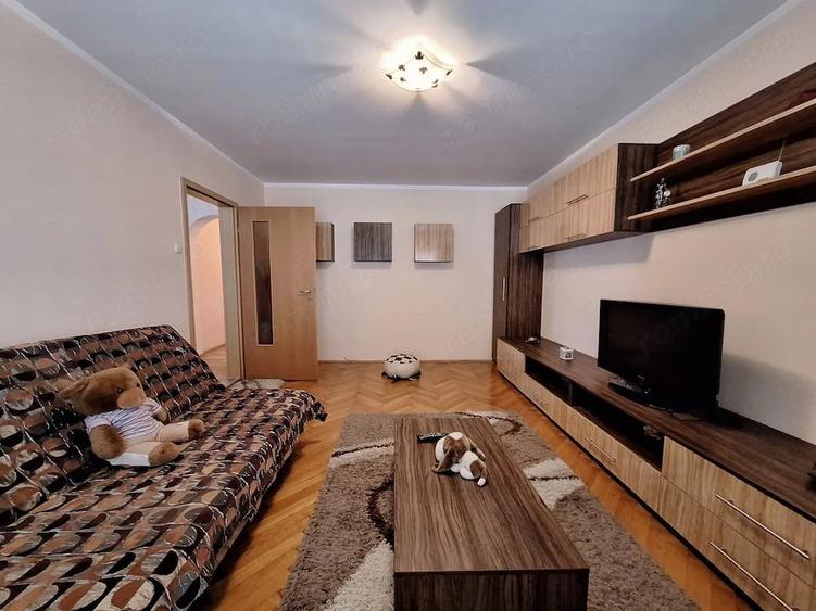Apartament cu 2 camere decomandat în Dâmbovița