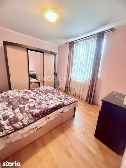 Apartament cu 3 camere în Cetate