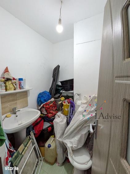 Apartament cu 4 camere decomandat în Dârste