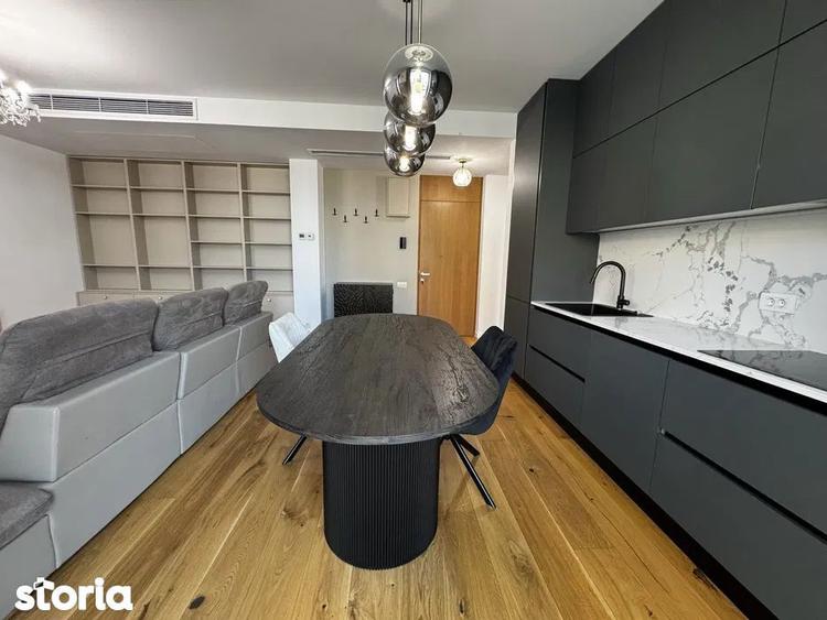 Apartament cu 3 camere decomandat, mobilat în Titan