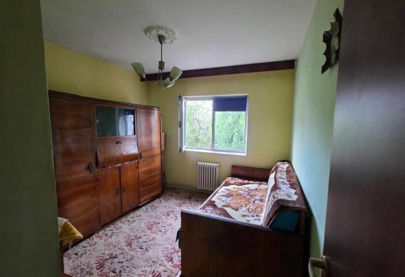 Apartament cu 2 camere decomandat în Dacia