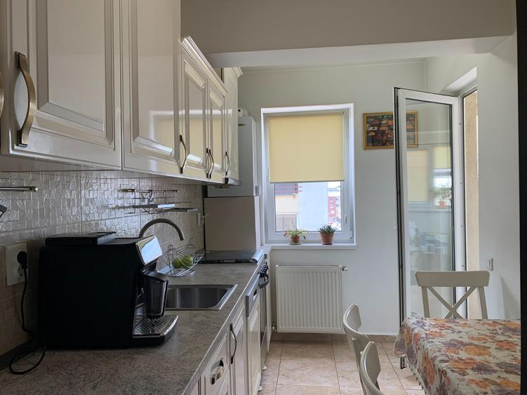 Apartament cu 2 camere decomandat în Berceni — fotografia 1