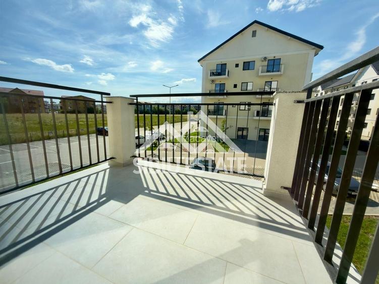 Apartament la CHEIE, 3 camere, 2 parcari si 1 boxa