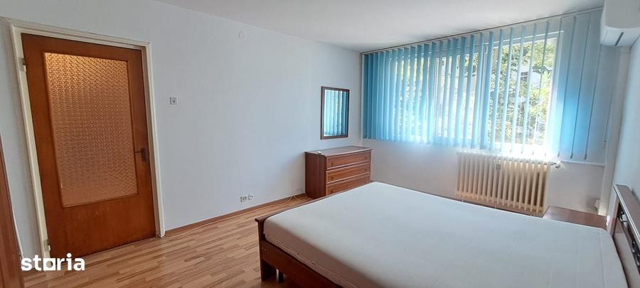 Garsonieră decomandată în Drumul Taberei