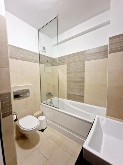 Apartament cu 3 camere decomandat, mobilat în Voluntari