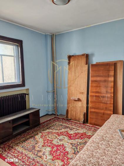 Apartament cu 4 camere decomandat în Pantelimon