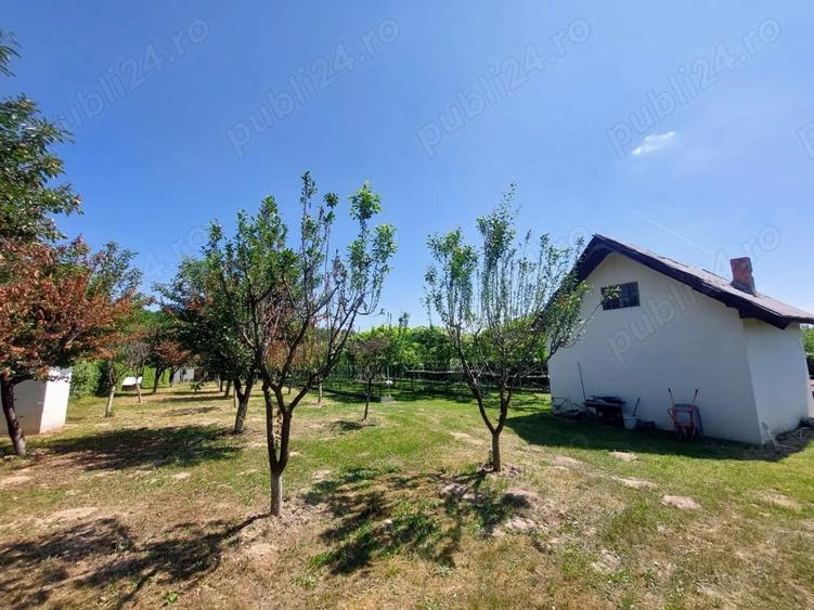Teren de 2158 mp, în Central