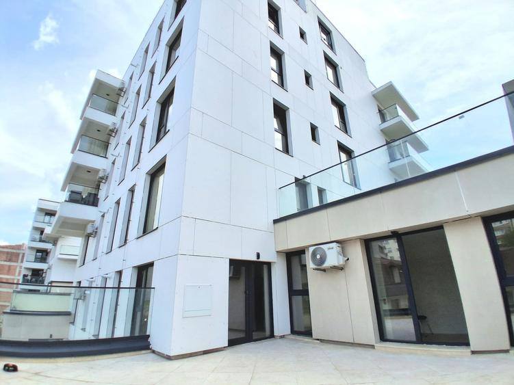 Apartament de vanzare 2 camere cu terasa, zona Pacurari, INTABULAT si FINISAT - 19