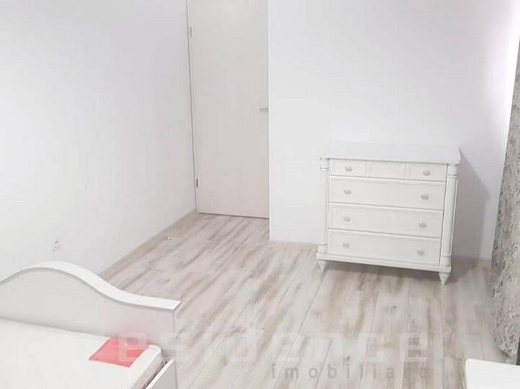 Apartament cu 2 camere semidecomandat, mobilat în Zorilor
