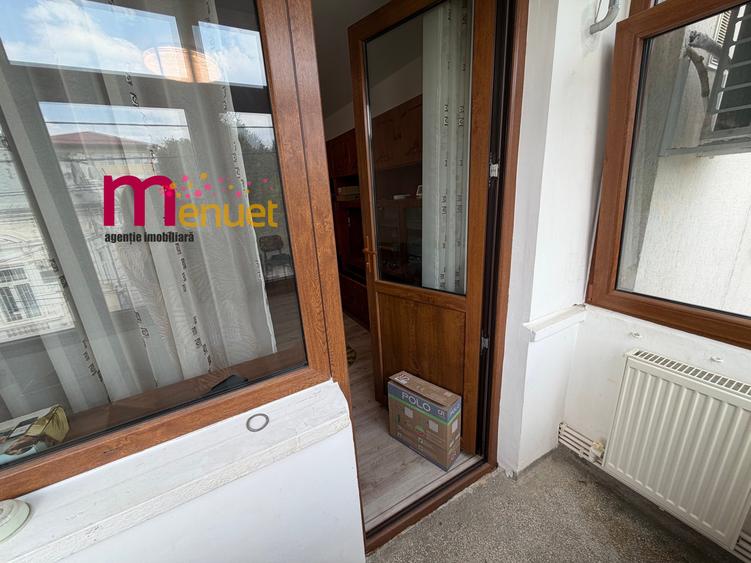 Apartament cu 3 camere în Central