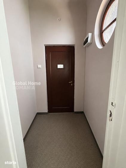 Casă cu 4 camere în Vatra Luminoasă
