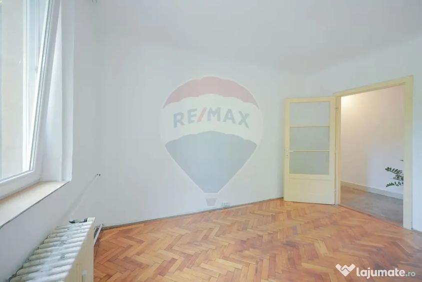 Apartament cu 2 camere decomandat în Decebal