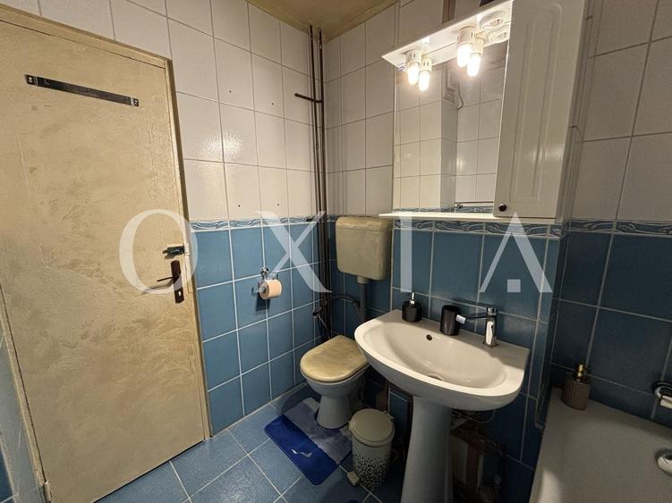 Apartament cu 2 camere semidecomandat, mobilat în Lipovei