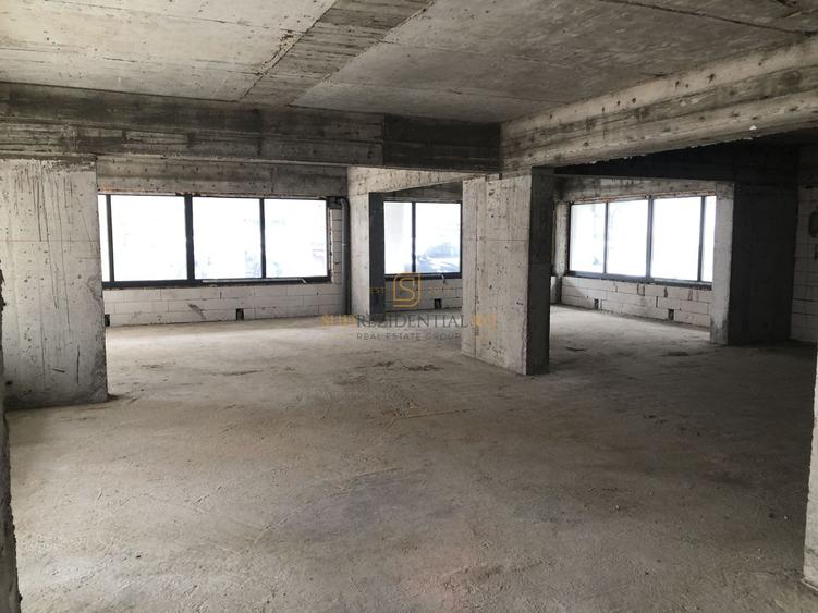 Spațiu comercial, de 240 mp, în Olteniței