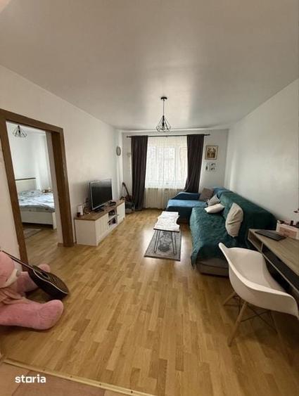 Apartament cu 3 camere în George Enescu