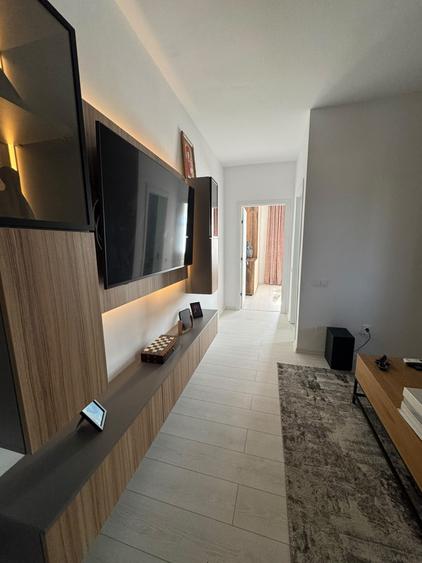 Apartament cu 2 camere semidecomandat în Bragadiru
