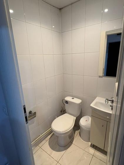 Spațiu comercial, de 45 mp, în Băilești