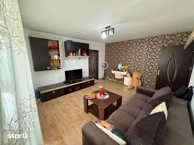 Apartament cu 2 camere semidecomandat în Trivale