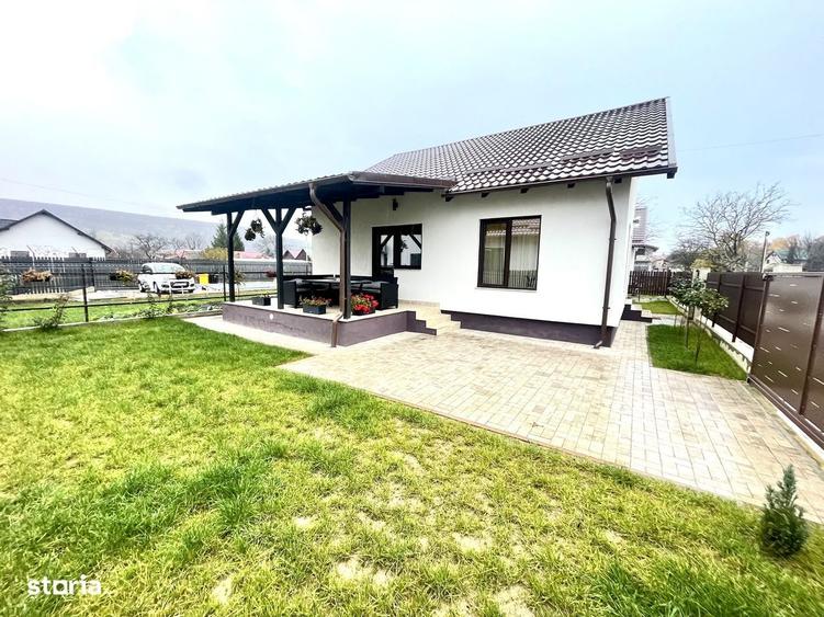 Casă cu 3 camere cu Teren 250 Mp în Hemeiuș