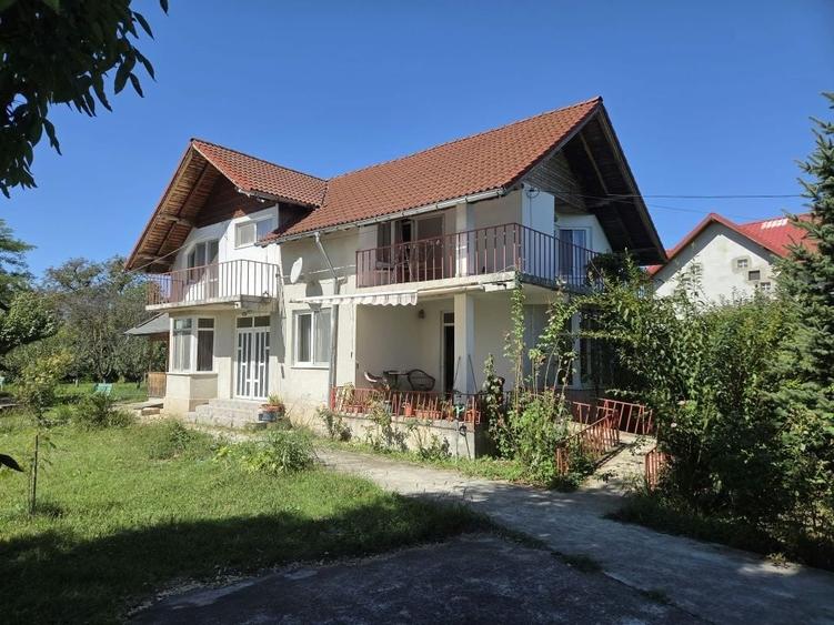 Casă cu 4 camere în Săcueni