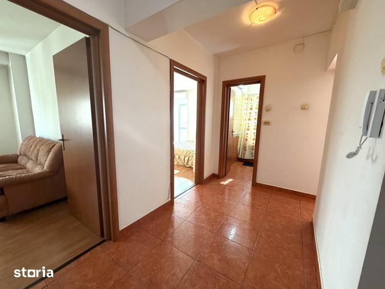 Apartament cu 2 camere decomandat, mobilat în Cantemir