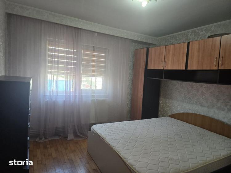 Apartament cu 3 camere decomandat în Coiciu