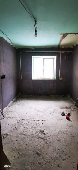 Apartament cu 3 camere decomandat în Luncă