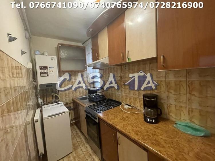 Apartament cu 4 camere decomandat, mobilat în Nicolae Titulescu