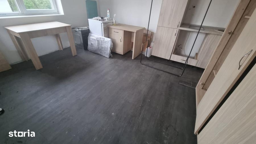Casă cu 2 camere cu Teren 1102 Mp în Agăș
