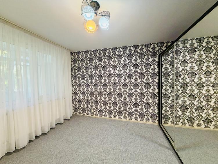 Apartament cu 3 camere decomandat, mobilat în Drumul Taberei