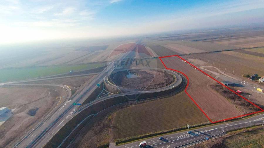 Teren Construcții intravilan de 27093 mp, în Biharia