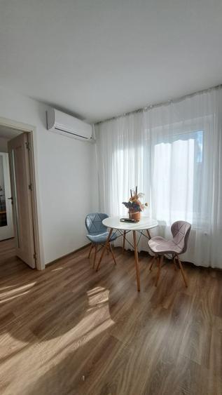 Apartament cu 2 camere semidecomandat în Tomis Nord