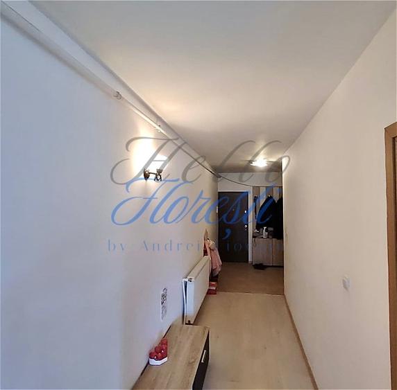 Apartament cu 3 camere semidecomandat în Florești