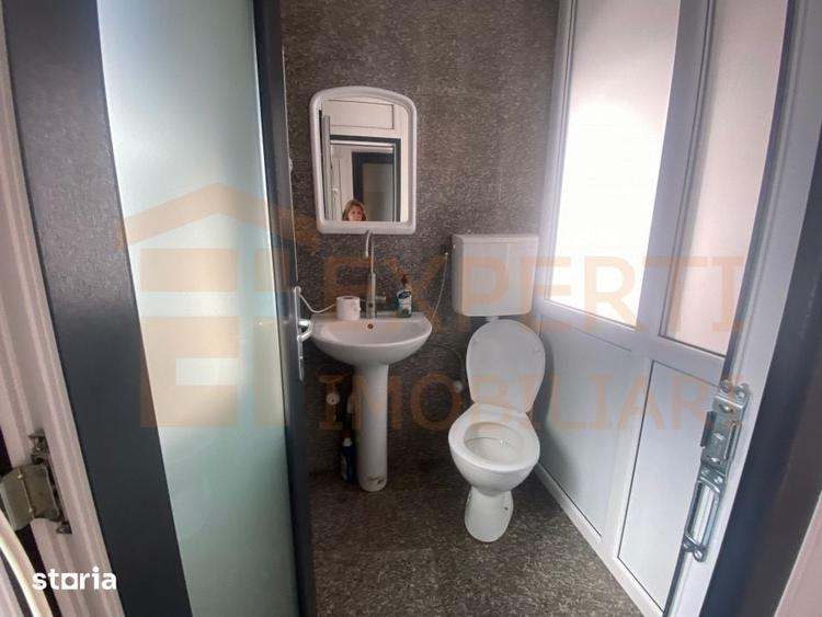 Spațiu comercial, de 38 mp, în Dacia