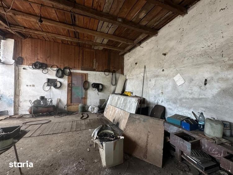 Casă cu 7 camere cu Teren 2500 Mp în Rapoltu Mare