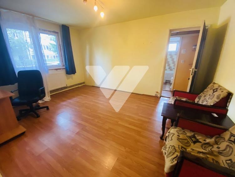 Apartament cu 2 camere semidecomandat, mobilat în Mihai Viteazul