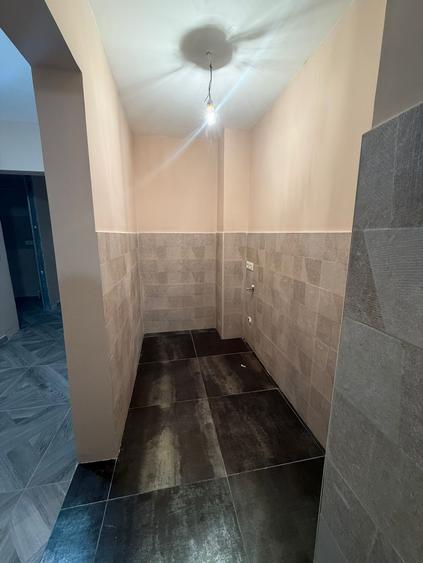Apartament cu 3 camere decomandat în Gară