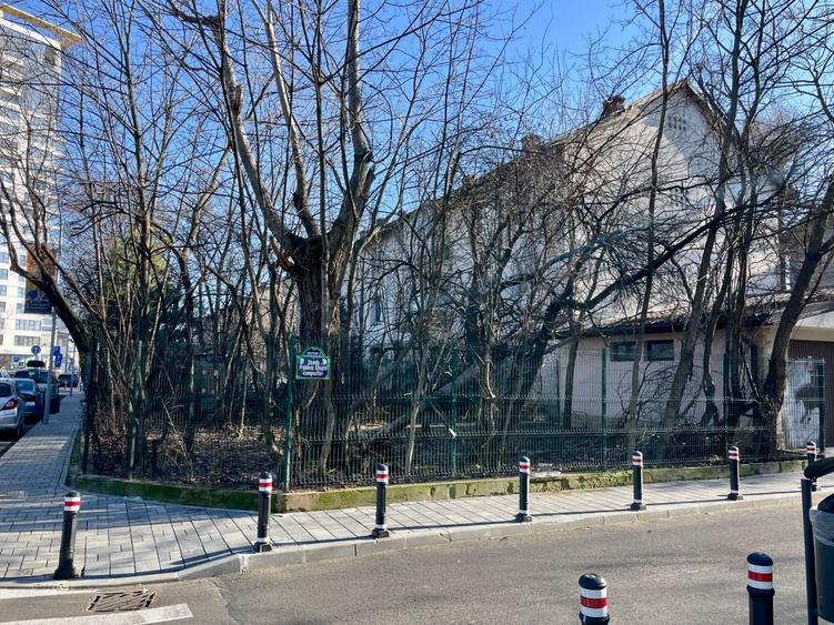 Casă cu 2 camere în Floreasca