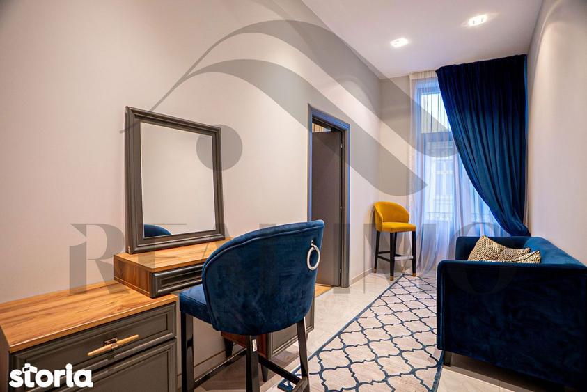 Apartament cu 3 camere, mobilat în Central