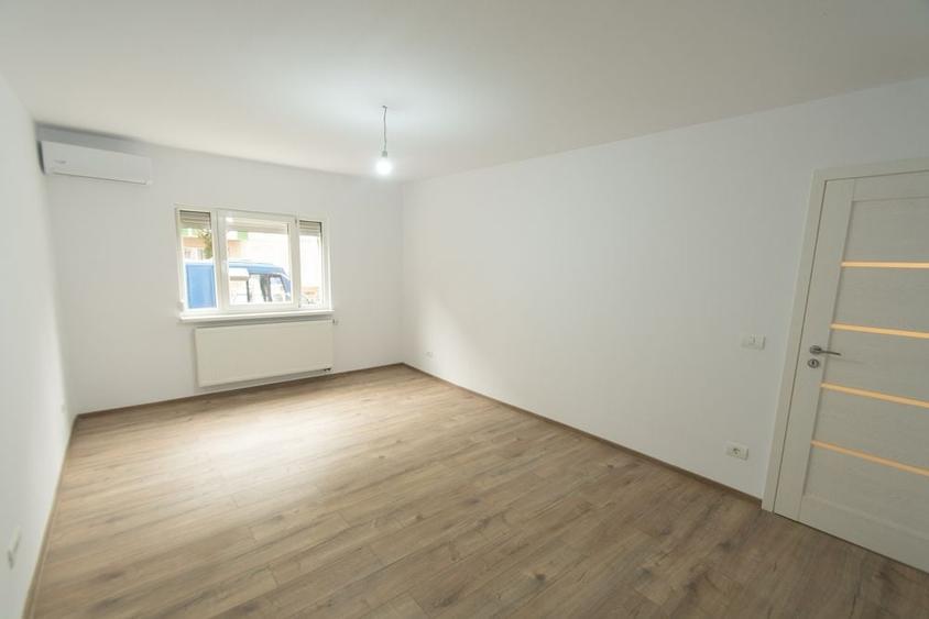 Apartament cu 2 camere decomandat în Soarelui