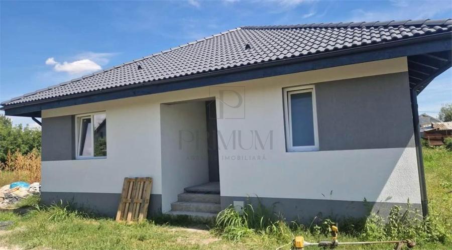 Casă individuală cu 3 camere cu Teren 656 Mp în Sânmihaiu Român